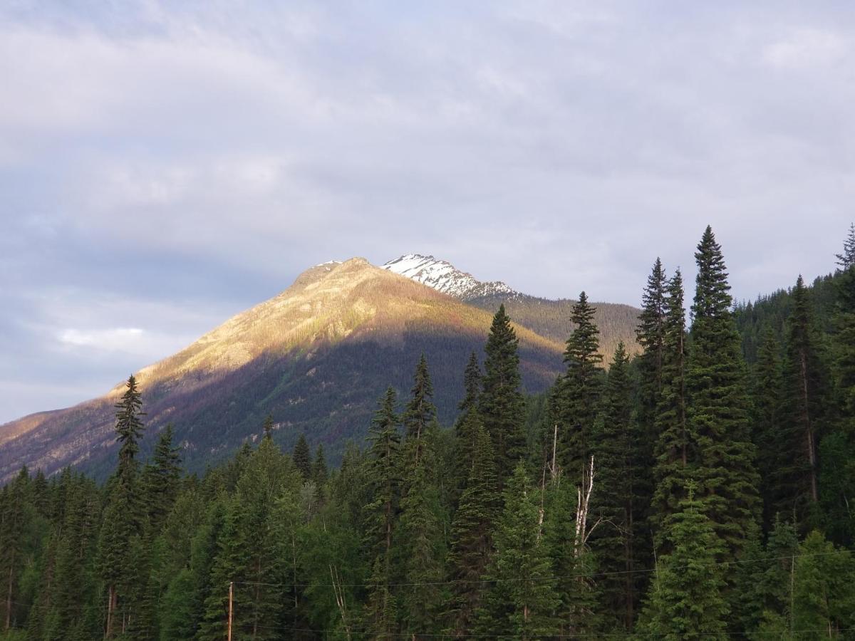 Rocky Inn Valemount Luaran gambar